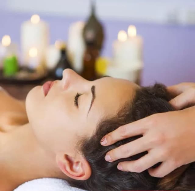 massage du crâne